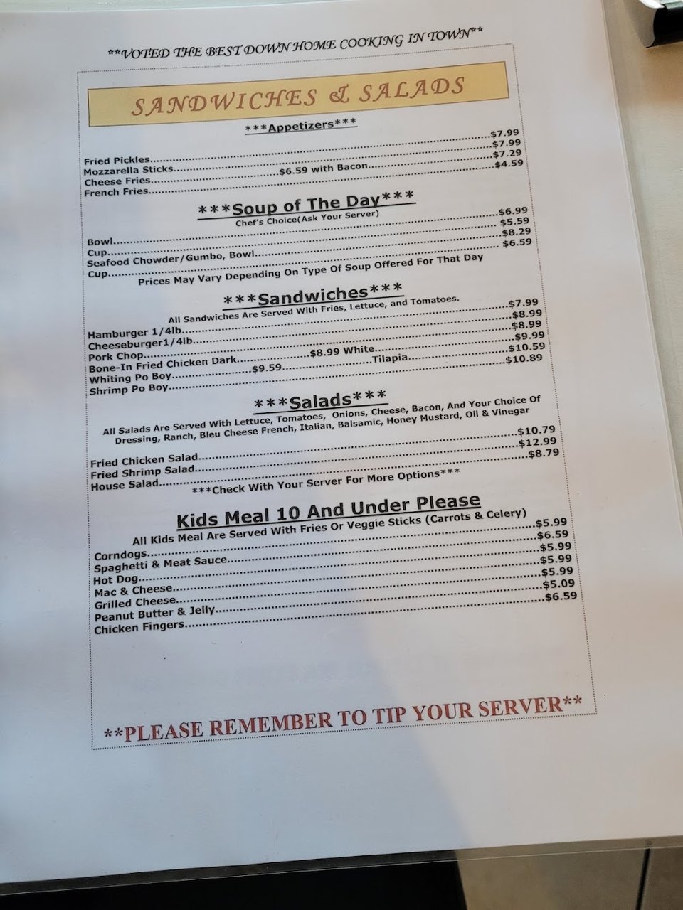 Hearty soul food dishes with dessert options.